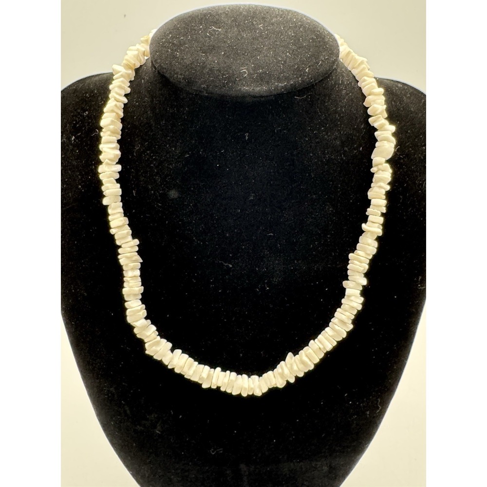 Vintage White Puka Shell Chip Choker Necklace